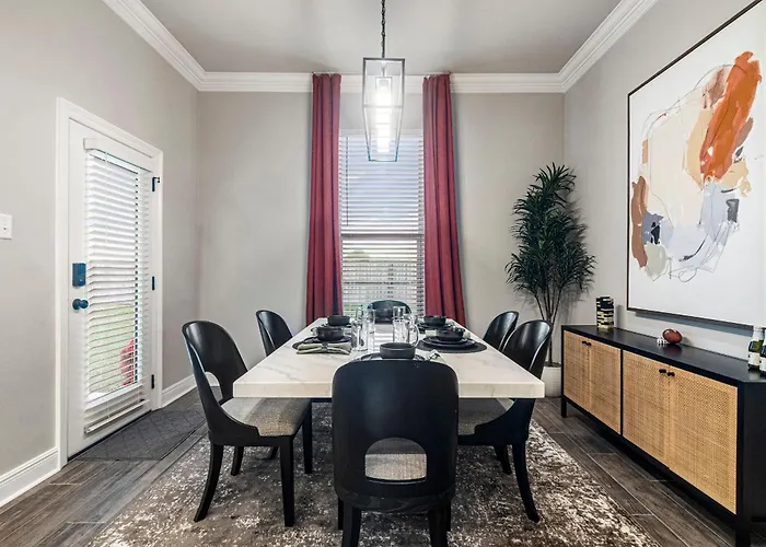 3 Kings Pet-Friendly Near Golf & Business Hub