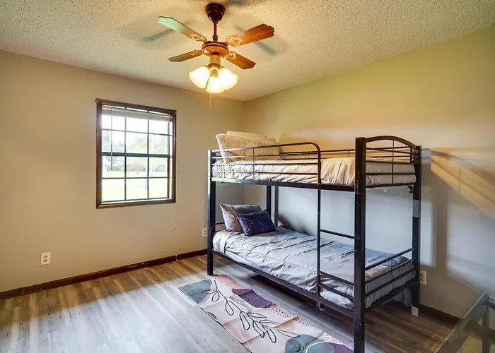 Patio & Grill! Charming 'Lake Charles Landing Pad'